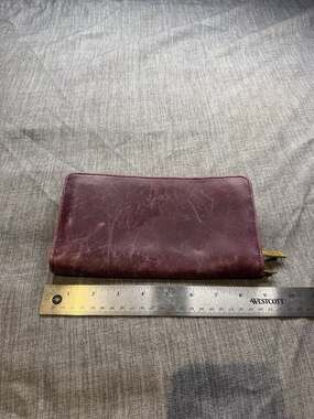 Sseko Designs Leather Zip Around Wallet